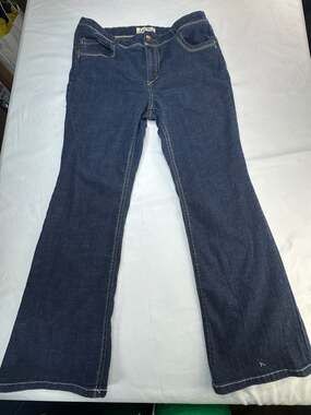 L.E.I. Sophia Hiphugger Flare Jeans Dark Wash Low Rise Embellished Y2K